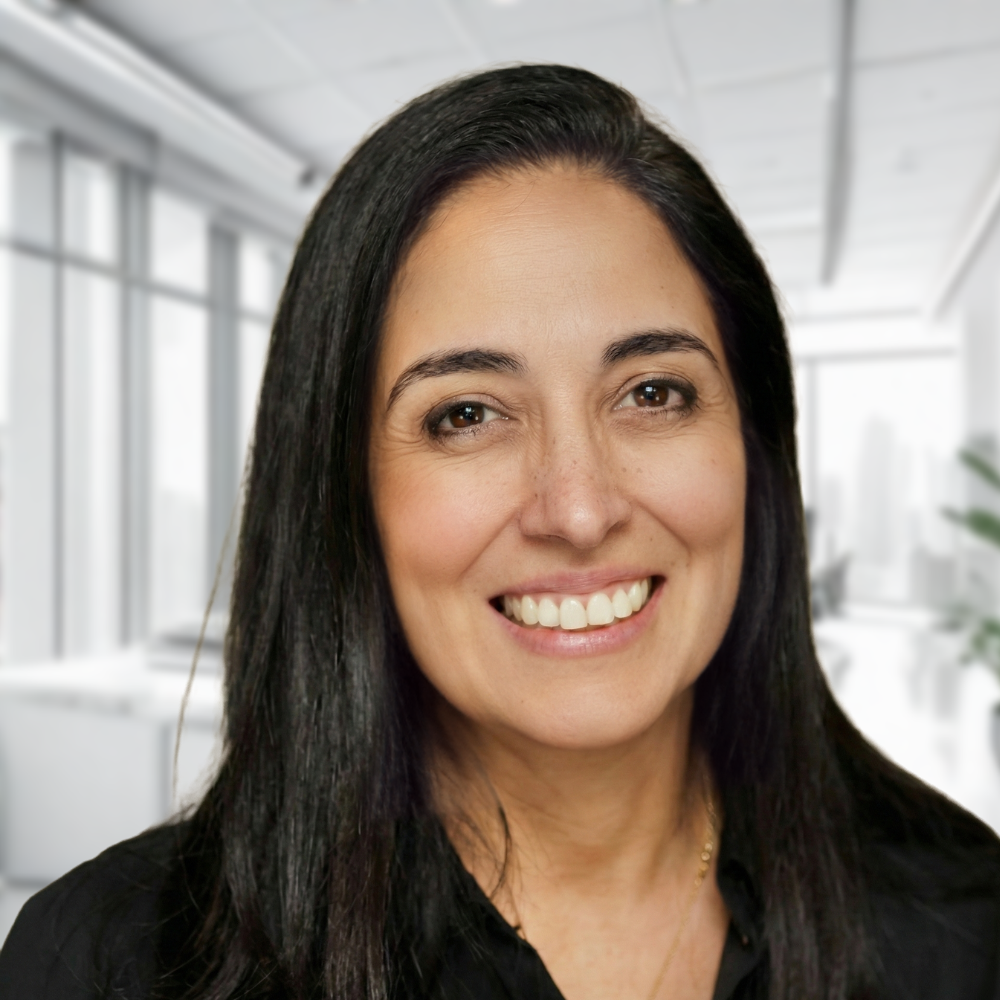 Headshot of Marilynn Giglio-Knapp